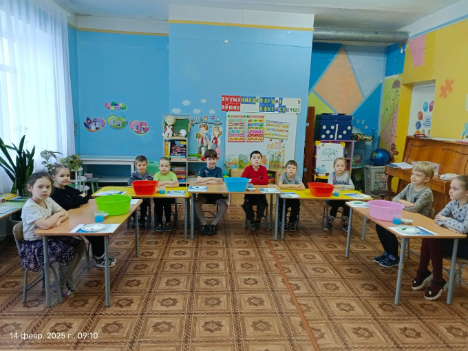 "Как с гуся вода" "Как с гуся вода".