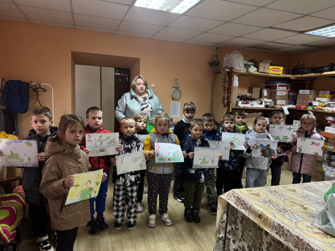 Экскурсия в волонтерскую группу «Петровские Золушки» Экскурсия в волонтерскую группу «Петровские Золушки».