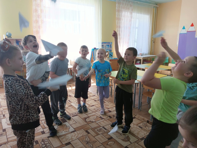Ветер, ветер, ты могуч... Ветер, ветер, ты могуч.